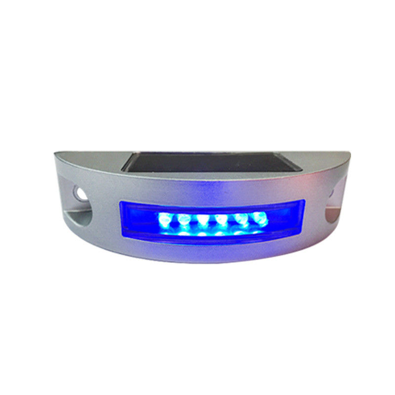 Mezzaluna Blu LED Colore Solare Occhi Gatto Strada Stud Per Migliorare la Sicurezza stradale