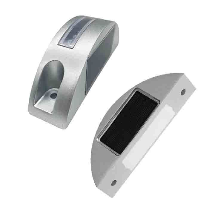 Semi-circolare solare Cat Eyes Road Stud 20 tonnellate di capacità di carico per Park Kerbstone