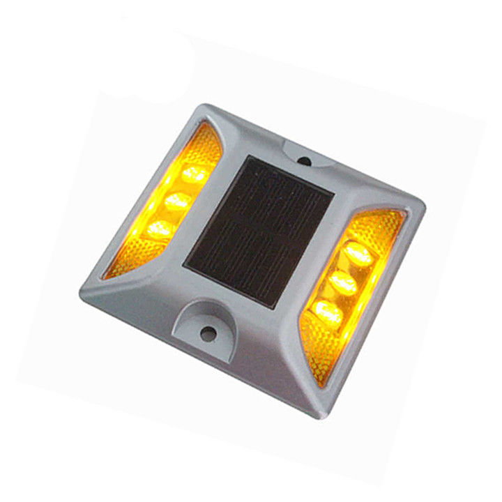 Occhiali da gatto a energia solare IP68 LED in alluminio Luci di pista di aeroporto