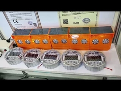 Alumini IL300 Luci di marchio stradale Luci di strada alimentate a energia solare